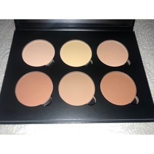 Anastasia Beverly Hills Contour Kit